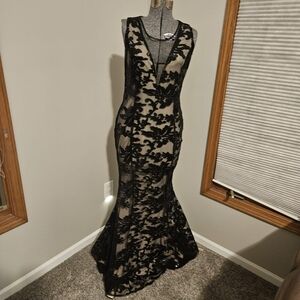 Women's evening dress